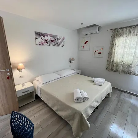 Hotel Dieci Maggio