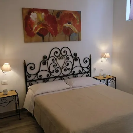 Dieci Maggio 3* Ponza