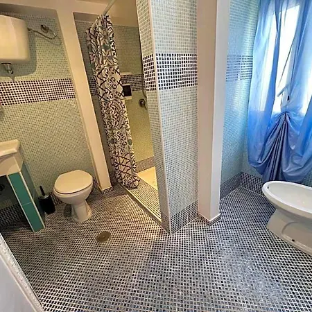 Hotel Dieci Maggio 3*