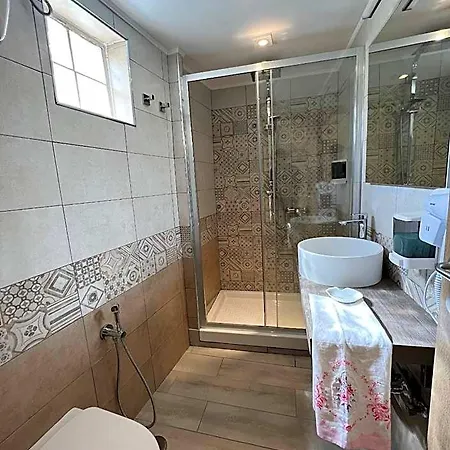 Hotel Dieci Maggio 3*