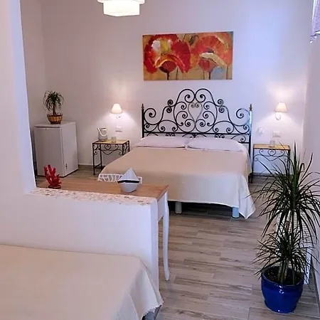 Dieci Maggio Hotel 3*